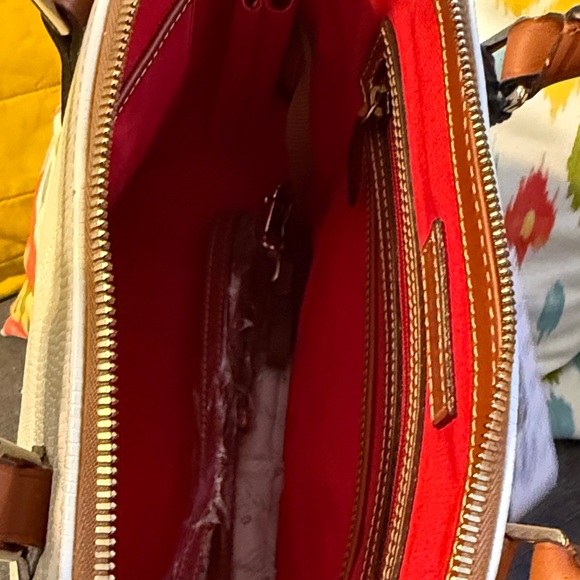 Dooney & Bourke White and Brown zip zip Satchel lizard NWT - Picture 9 of 10